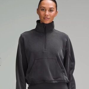 Brushed Softstreme Half Zip, Black, Like New, Size 10